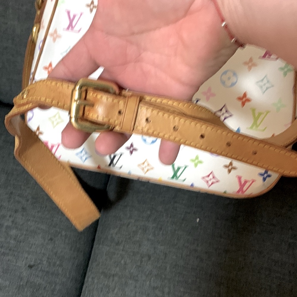 Louis Vuitton crossbody bag ‼️‼️ - Picture 3 of 8